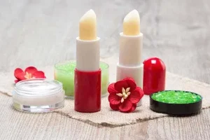 Sản phẩm mỹ phẩm thiên nhiên cho môi